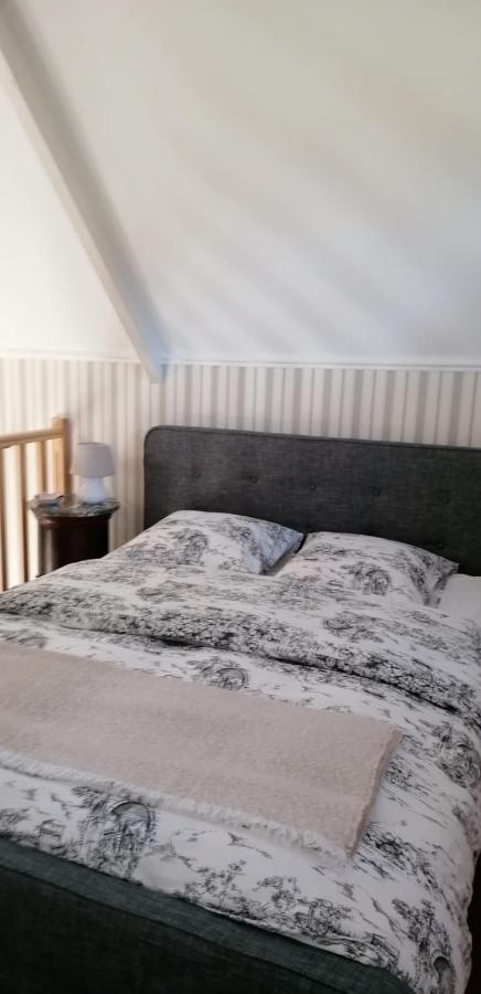 La Chapelle Saint-nicolas Holiday home *
