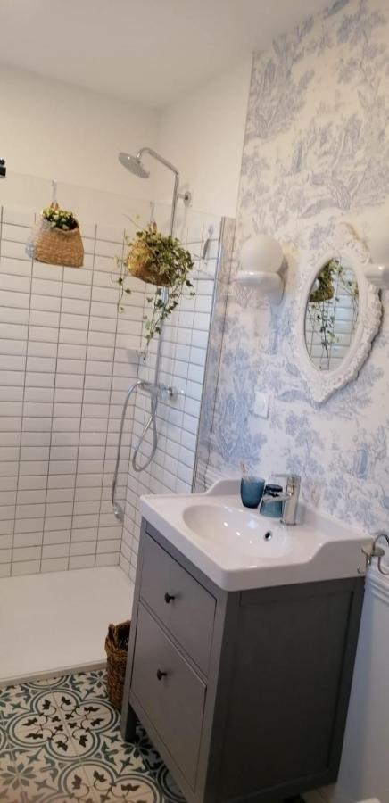 Holiday home La Chapelle Saint-nicolas *